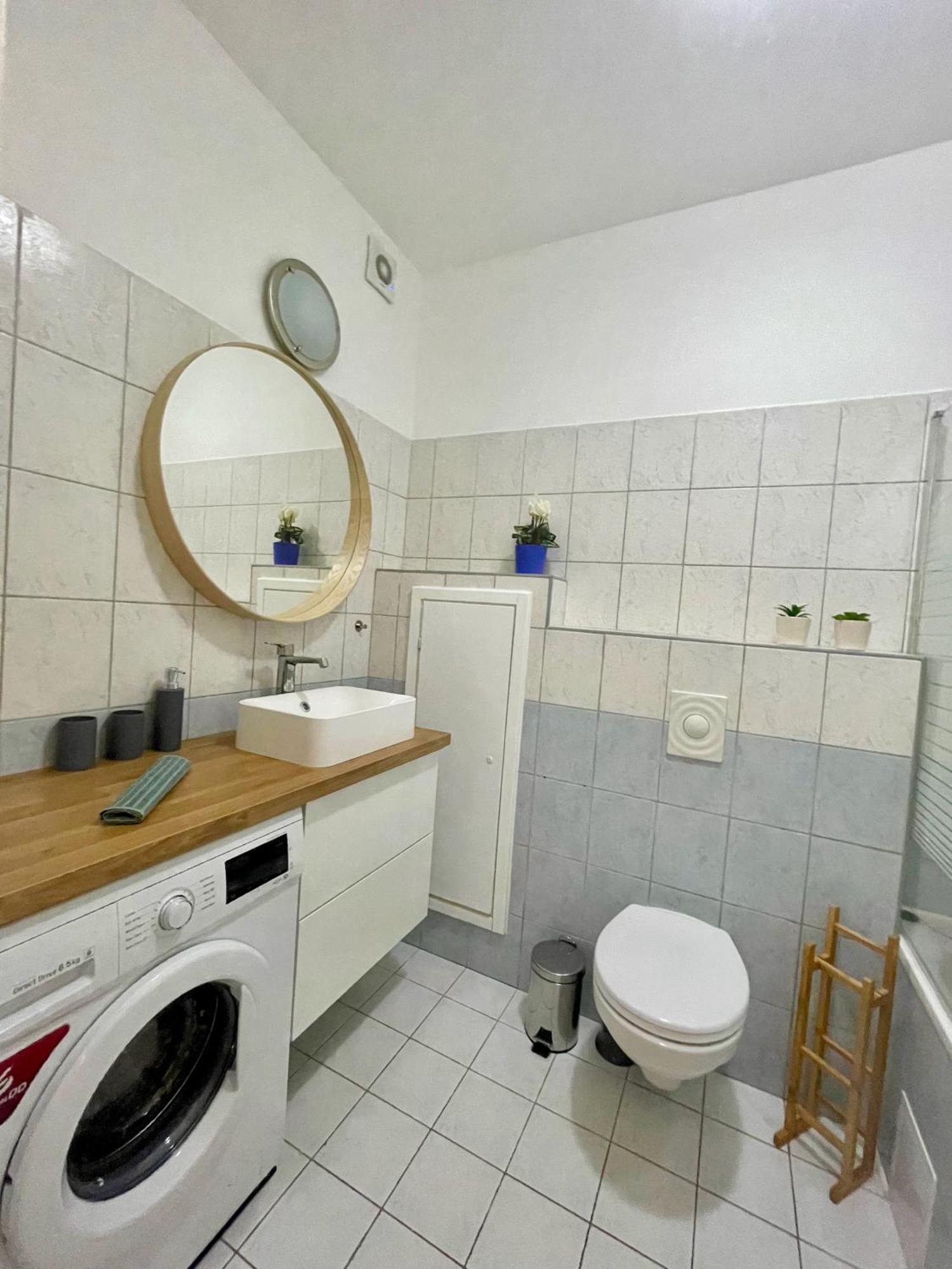 #Klauzal11#Design Apartment #2Bdrm #Freeparking Budapest Exteriör bild