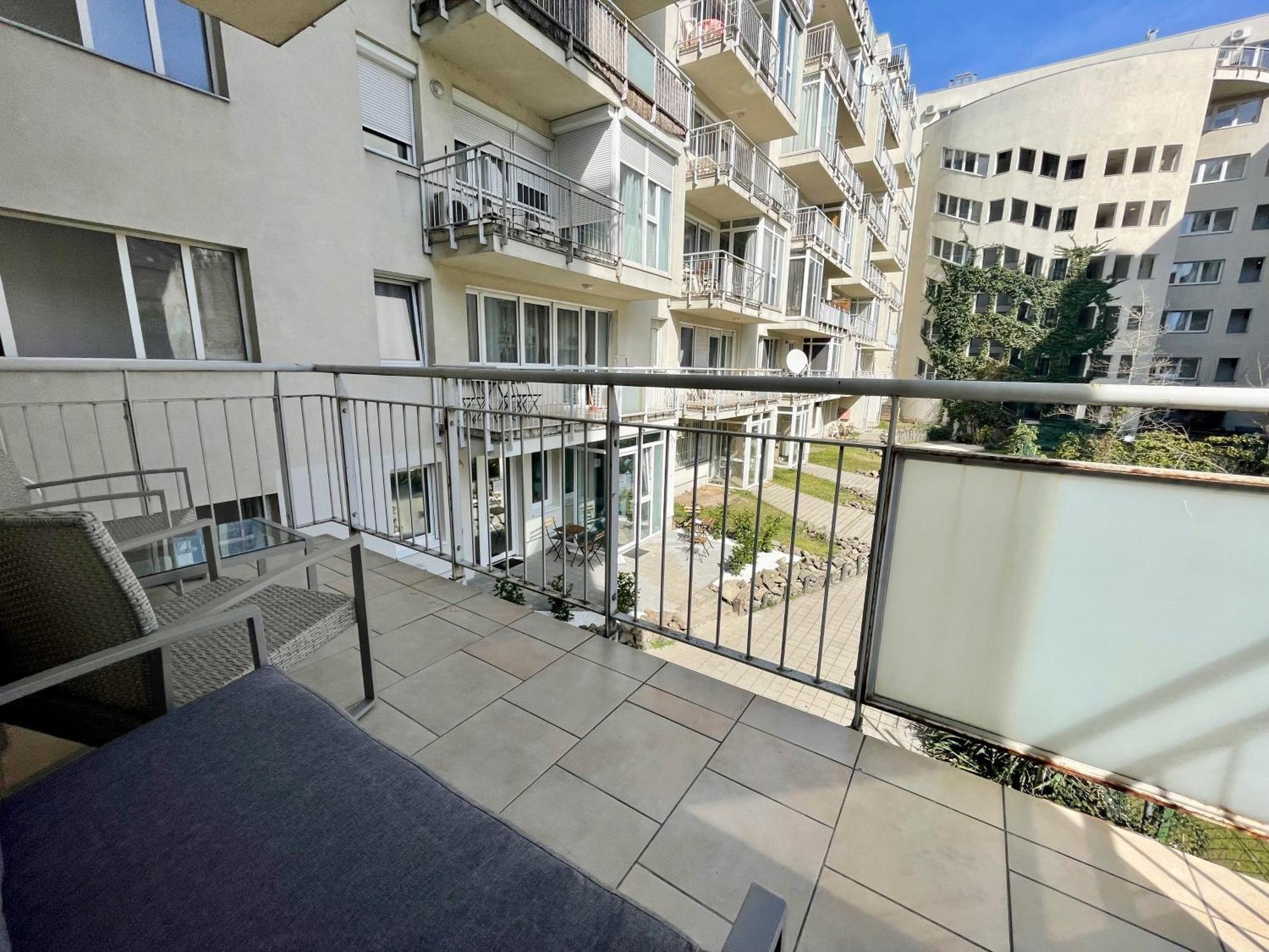 #Klauzal11#Design Apartment #2Bdrm #Freeparking Budapest Exteriör bild